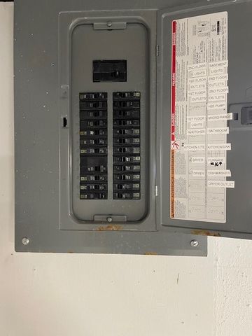 2243 EDINBORO Road, Erie, PA 16509