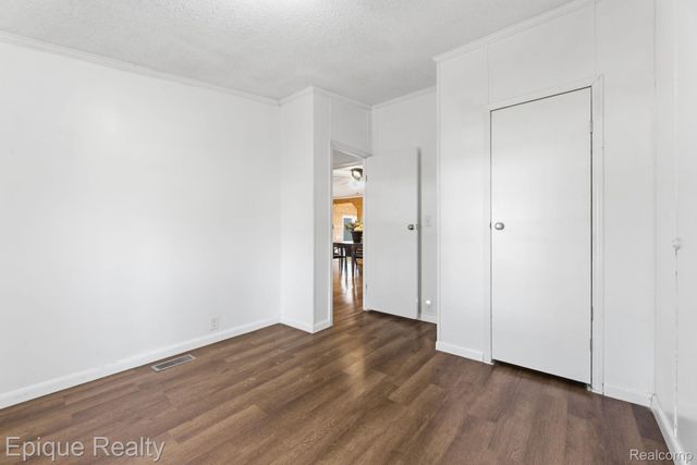 3831 Beech Street, Fort Gratiot Charter Township, MI 48059