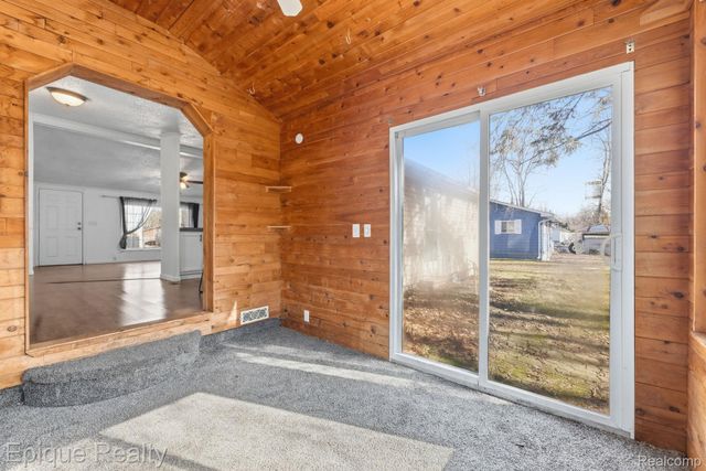 3831 Beech Street, Fort Gratiot Charter Township, MI 48059