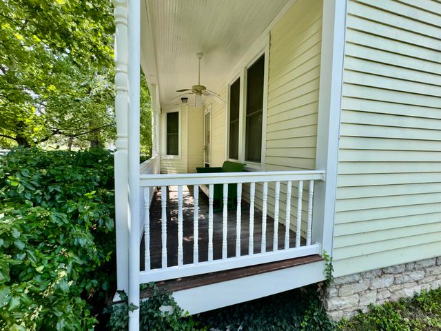 453 W Broadway Street, Danville, KY 40422