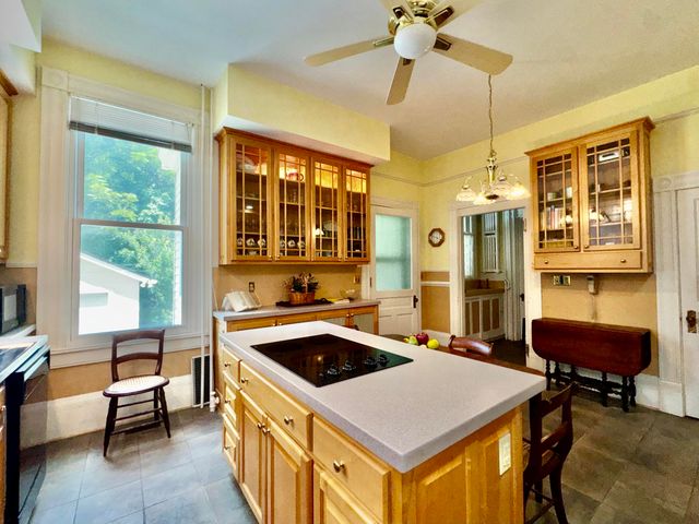 453 W Broadway Street, Danville, KY 40422