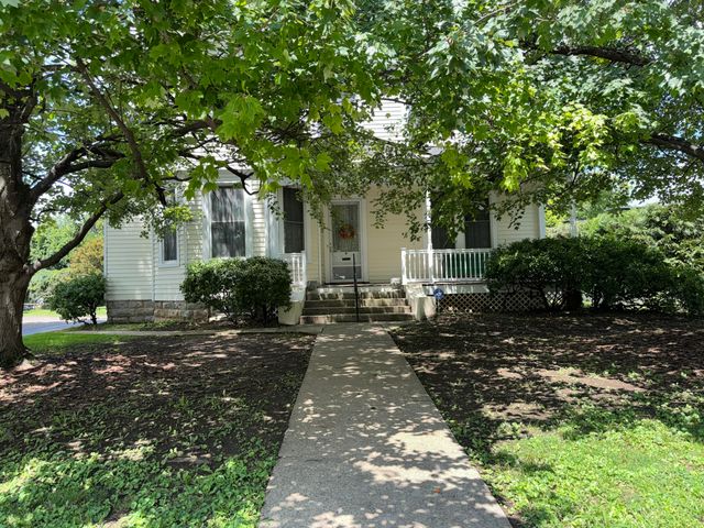 453 W Broadway Street, Danville, KY 40422