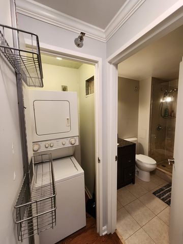 195 N Harbor Drive 3807, Chicago, IL 60601