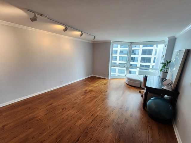 195 N Harbor Drive 3807, Chicago, IL 60601