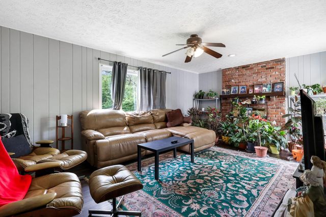 2567 Starford Drive, Dublin, OH 43016