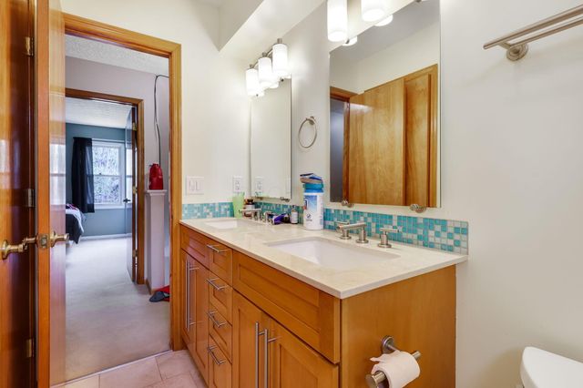 2567 Starford Drive, Dublin, OH 43016