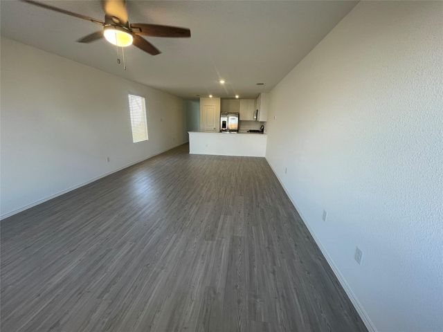 141 Basalt DR, Maxwell, TX 78666