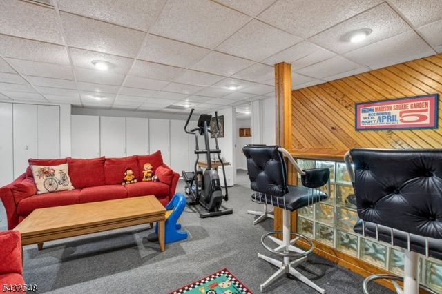 59 Gabriel Dr, Montville Twp., NJ 07045