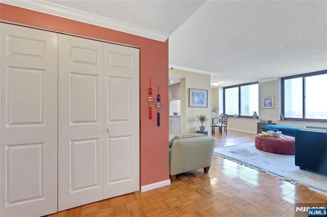 100 Old Palisade Road 3414, Fort Lee, NJ 07024