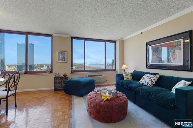 100 Old Palisade Road 3414, Fort Lee, NJ 07024