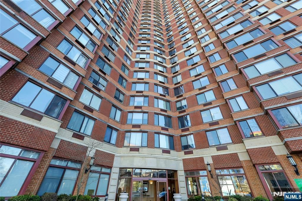 100 Old Palisade Road 3414, Fort Lee, NJ 07024