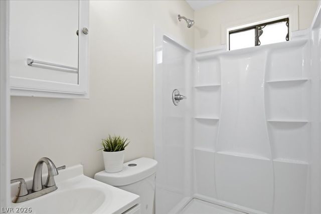 3912 Casa Grande Avenue, Las Vegas, NV 89102
