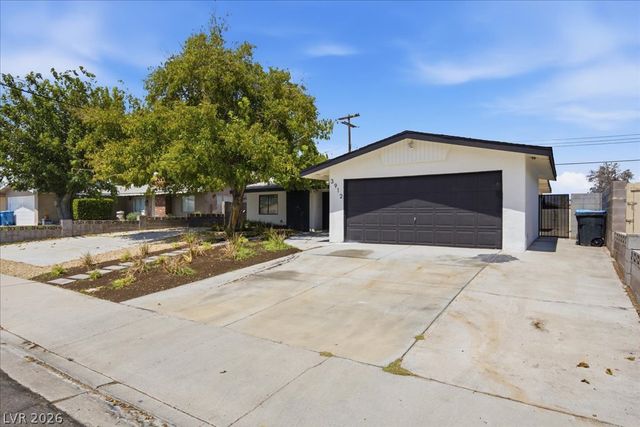 3912 Casa Grande Avenue, Las Vegas, NV 89102