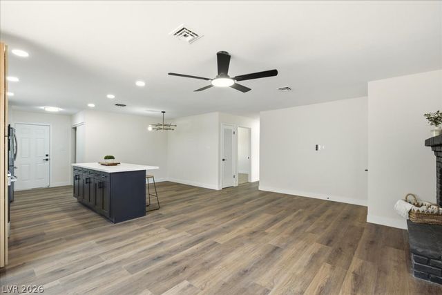 3912 Casa Grande Avenue, Las Vegas, NV 89102