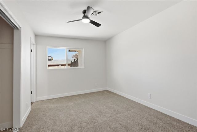 3912 Casa Grande Avenue, Las Vegas, NV 89102