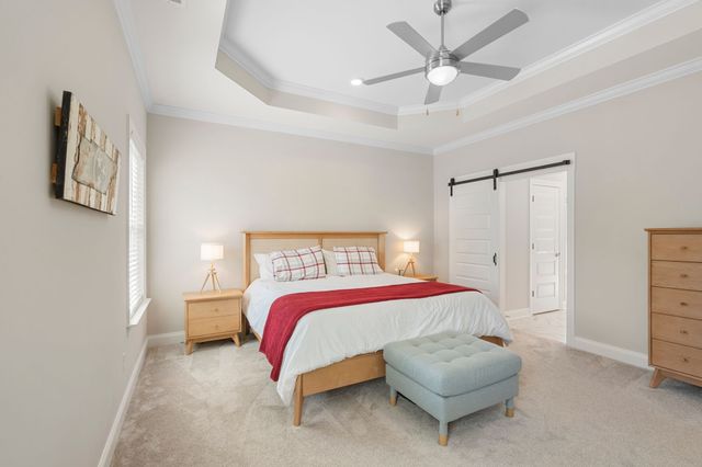 2209 Winterdale Dr, Murfreesboro, TN 37128