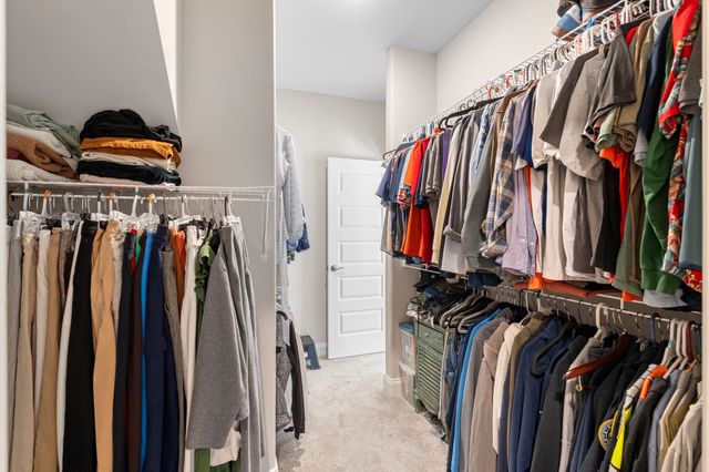 2209 Winterdale Dr, Murfreesboro, TN 37128