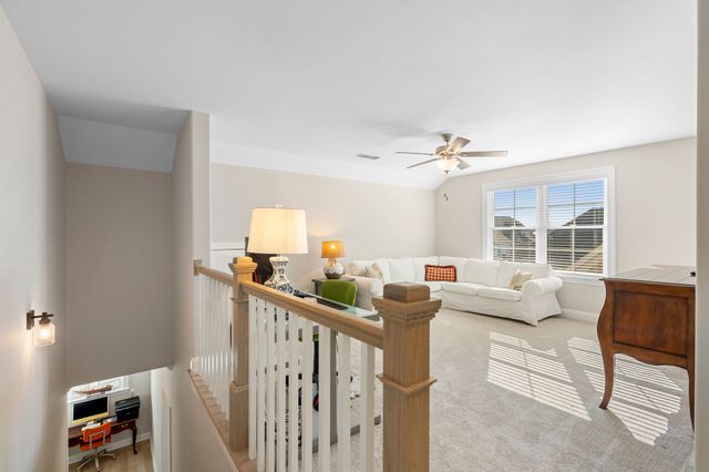 2209 Winterdale Dr, Murfreesboro, TN 37128