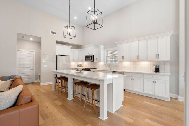 2209 Winterdale Dr, Murfreesboro, TN 37128