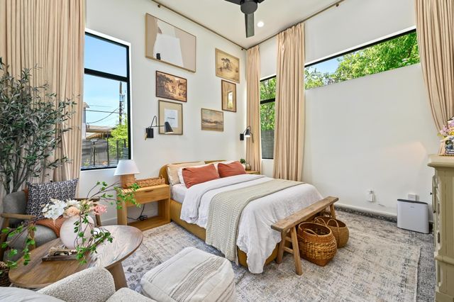 7810 Hardy DR, Austin, TX 78757