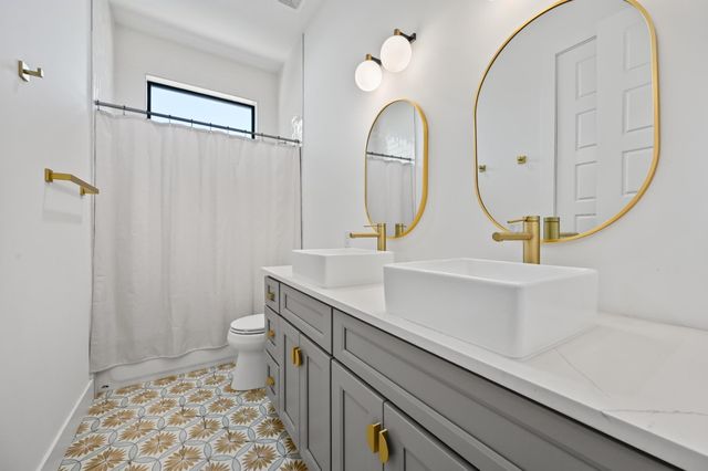 7810 Hardy DR, Austin, TX 78757