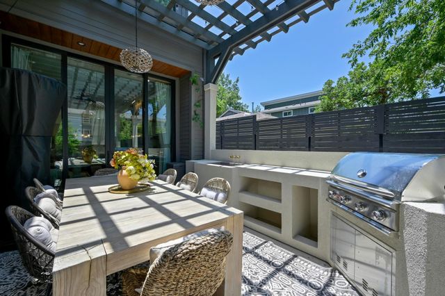 7810 Hardy DR, Austin, TX 78757