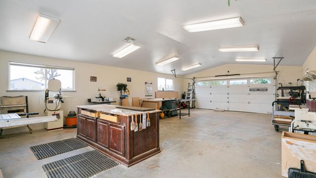 1823 Hilton Avenue, Yucca Valley, CA 92284