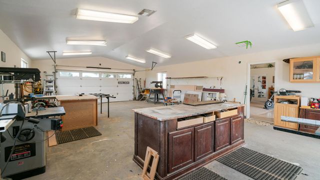 1823 Hilton Avenue, Yucca Valley, CA 92284