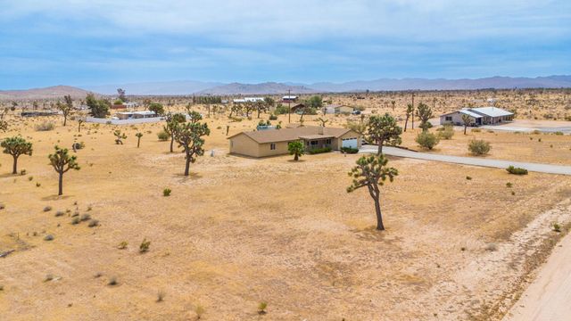 1823 Hilton Avenue, Yucca Valley, CA 92284
