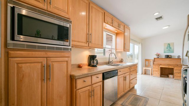 1823 Hilton Avenue, Yucca Valley, CA 92284