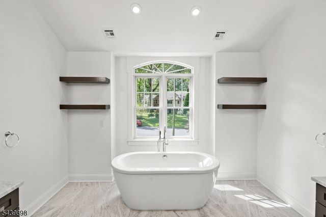 258 Hyslip Ave, Westfield Town, NJ 07090