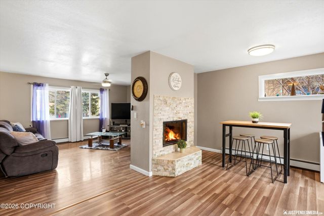 5126 Caribou Avenue, Anchorage, AK 99508