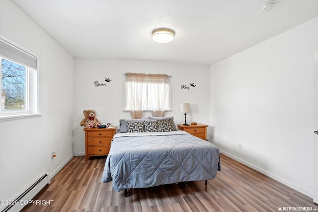 5126 Caribou Avenue, Anchorage, AK 99508