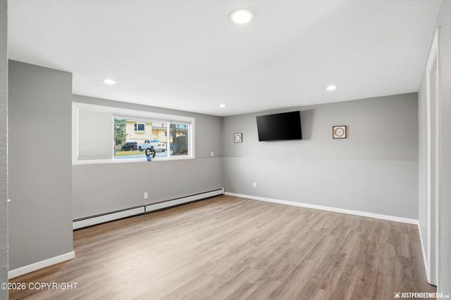 5126 Caribou Avenue, Anchorage, AK 99508