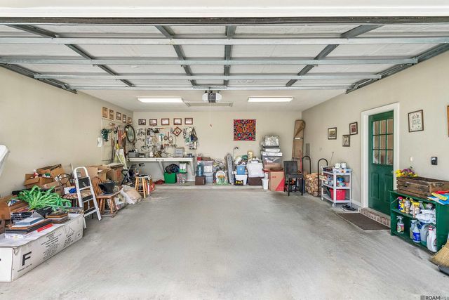 27020 Gaylord Rd, Walker, LA 70785