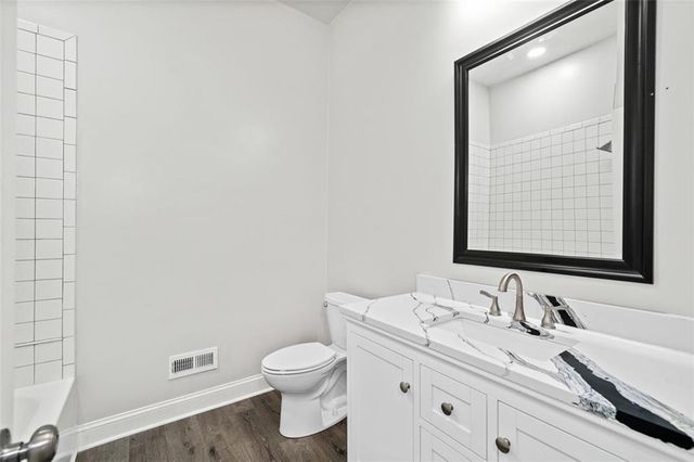 2400 Flatbottom Road, Ball Ground, GA 30107