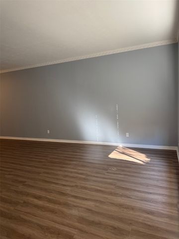 4320 Bellaire Drive S 102W, Fort Worth, TX 76109