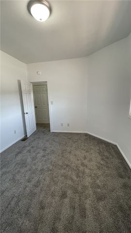 424 W 7th Ave 2, Tarentum, PA 15084