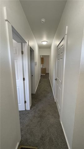 424 W 7th Ave 2, Tarentum, PA 15084