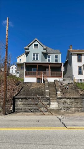 424 W 7th Ave 2, Tarentum, PA 15084