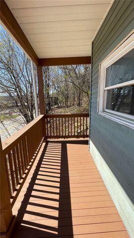 424 W 7th Ave 2, Tarentum, PA 15084