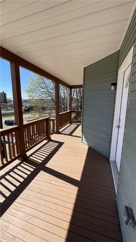 424 W 7th Ave 2, Tarentum, PA 15084