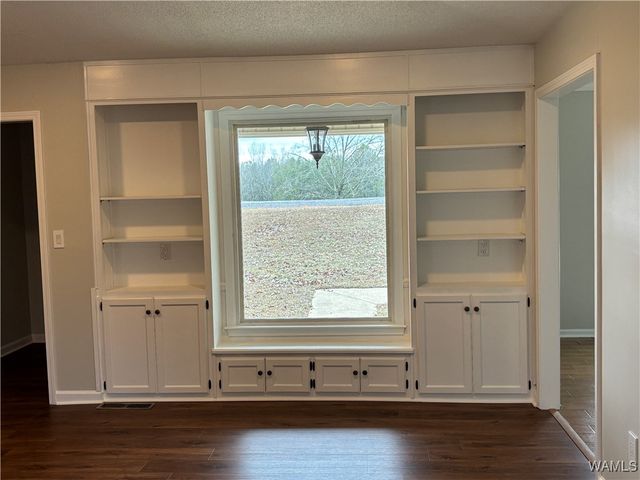 2041 Mountainbrook Drive, Cottondale, AL 35453