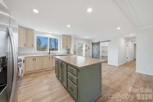 4186 Maple Trail, Morganton, NC 28655