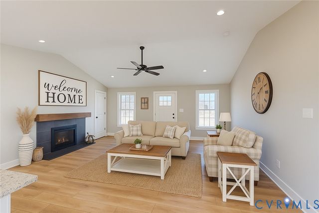 15085 Lebanon Rd, Disputanta, VA 23842