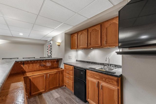 13785 W Maria DRIVE, New Berlin, WI 53151