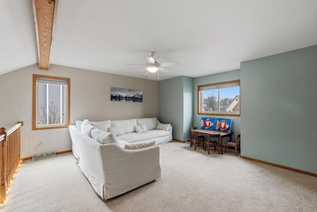 13785 W Maria DRIVE, New Berlin, WI 53151