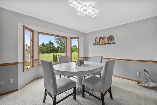 13785 W Maria DRIVE, New Berlin, WI 53151