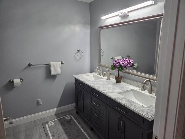 43064 W Kirkwood Drive, Clinton Twp, MI 48038