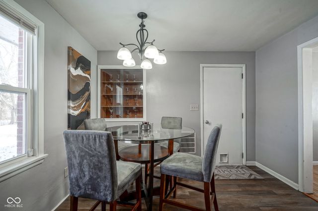 2618 W 25th Street, Anderson, IN 46011